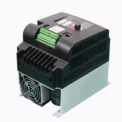 Obrázok produktu pre Menič, 220V na 380V, 4KW (Čierny), 1 fáza 220V, 3 fázy 380V