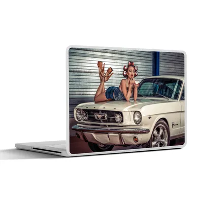 Produktbild von MuchoWow® Laptop Aufkleber Sticker Cover Auto - Oldtimer - Frau 25x18 cm - Laptop-Deko