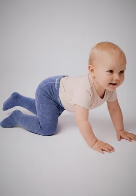 Produktbild von Sterntaler Strumpfhose uni, KI-generiertes Bild