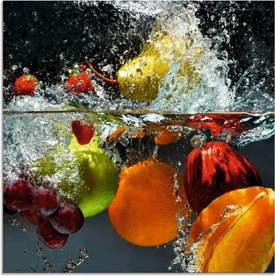 Produktbild von ARTland Glasbild Spritzendes Obst auf dem Wasser Größe: 30x30 cm