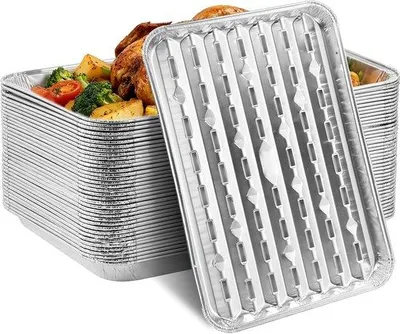 Productafbeelding van 50 stuks grillschaal, geperforeerd, 34 × 23 × 3 cm, wegwerp - Grillschalen voor barbecuewaren en bijgerechten; grote