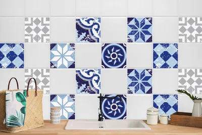 Produktbild von 24 Stück Laminierter Aufkleber Küchen Wandfliesen Fliesenaufkleber Schätze Portugals 15 x 15 cm
