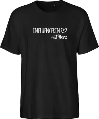 Produktbild von Huuraa Herren T-Shirt Influencerin mit Herz XL Black Bio Baumwolle Fairtrade Herrenshirt Geschenkidee