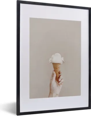 Produktbild von MuchoWow® Gerahmtes Poster Sommer - Eiscreme - Weiß 30x40 cm - Poster mit Schwarzem Bilderrahmen Wandposter Rahmen Foto Bilder - Wandposter Schlafzimmer