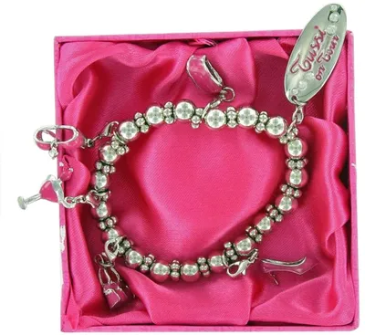 Produktbild von Tussi on Tour Armband mit Charms und Tussi on Tour Plakette
