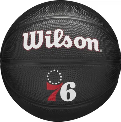 Produktbild von Wilson Team Tribute Philadelphia 76ers Mini Ball WZ4017611XB, Basketballbälle, Unisex, Schwarz, Größe: 3