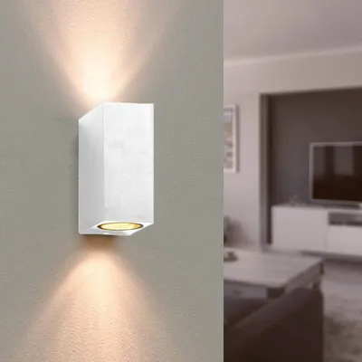 Image de Applique Murale Blanche LED Carrée IP44 double faisceau GU10