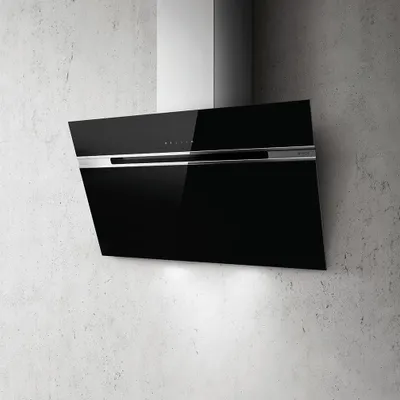 Image de Hotte décorative inclinée 90cm 735m3/h noir - Elica - STRIPE BL/A/90/LX - stripe lux