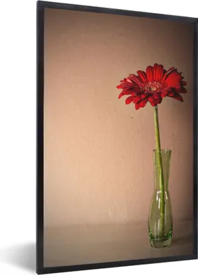 Produktbild von MuchoWow® Gerahmtes Poster Blume - Vase - Stilleben 60x90 cm - Poster mit Schwarzem Bilderrahmen Wandposter Rahmen Foto Bilder - Kunst