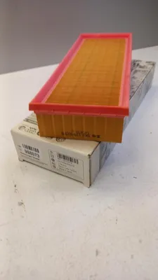 Produktbild von Original VW Caddy Polo SEAT Cordoba Ibiza Inca Luftfiltereinsatz 6K0129620B
