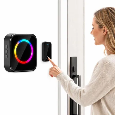 Produktbild von Batteriebetriebene drahtlose Türklingel Set, 1 Sender + 2 Empfänger, 150m Funkreichweite, 63 Melodien, LED‑Farblicht, Notruf‑Funktion für Senioren
