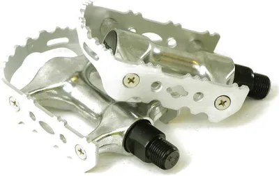 Produktbild von MTB Pedale Silber aus Aluminium mit Anti-Rutsch-Trittfläche, 9/16 Zoll Gewinde