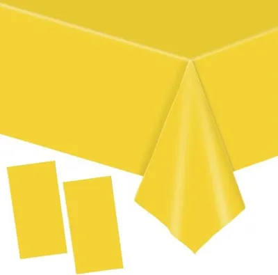 Obrázek produktu pro Žlutý plastový ubrus – ideální na oslavy – 2 kusy – 137 x 274 cm