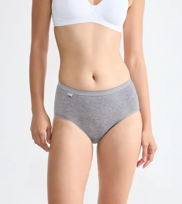 Immagine prodotto di Sloggi slip basic+ midi in cotone grigio, modello da donna