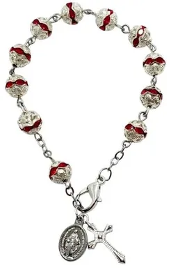 Image de Bracelet de rosaire en perles, orné de décorations