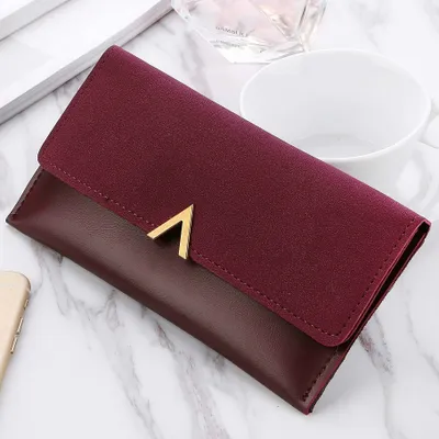 Immagine prodotto di Portafoglio da Donna ED-15370 Bordo - Eleganza e Stile KP15370