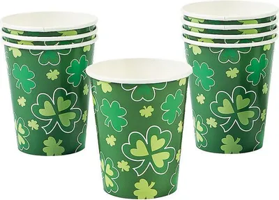 Produktbild von St. Patrick's Day Kleeblatt Trinkbecher 8 St. - 270ml - Pappbecher