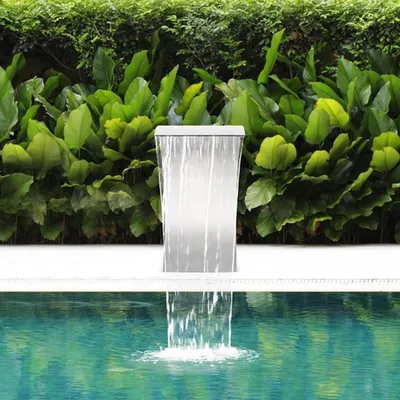 Produktbild von Edelstahl-Wasserfall für Garten und Teich – 30 x 60 cm – Silberfarben mit glatter Oberfläche