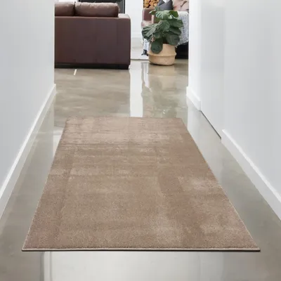 Produktbild von Teppich modern Uni elegant zeitlos warm Taupe Braun Größe - 60 x 110 cm