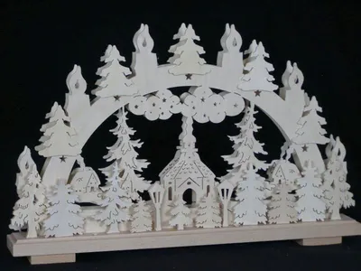 Produktbild von Schwibbogen mit Seiffener Kirche Häuser und Beleuchtung BxHxT 50x31x7cm NEU