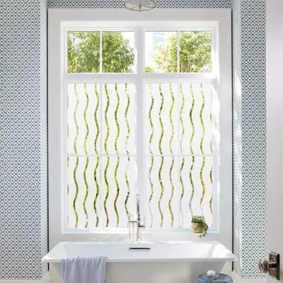 Imagen del producto de Película decorativa para ventanas, de alta calidad, transparente, de 2 metros de largo por 0,3 metros de ancho
