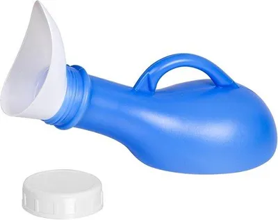 Produktbild von Famanu Urinal für Männer - Tragbare Plasflasche mit Deckel - Hygienisch