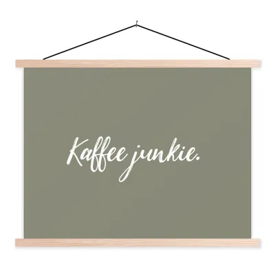 Produktbild von MuchoWow® Textilposter Sprichwörter - Kaffee Junkie - Kaffee - Zitate 40x30 cm mit holzfarbenen Rahmen - Bilder