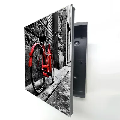 Produktbild von Schlüsselkasten Schwarz Metall, Rotes Fahrrad Motiv hinter Glas, Moderne Schlüsselbox rechtsöffnend, 32x28x6,5 cm, 20 Haken für Ordnung.