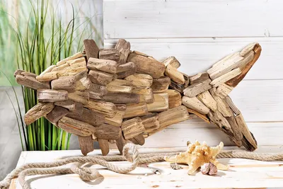 Produktbild von Gilde Figur, Fisch, Holz, naturfarben, VE 2, L. 3.5 cm, B. 60 cm, H. 29 cm 52841 4063387528419