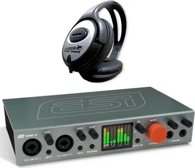 Immagine prodotto di Interfaccia audio USB ESI Amber i4 con cuffie