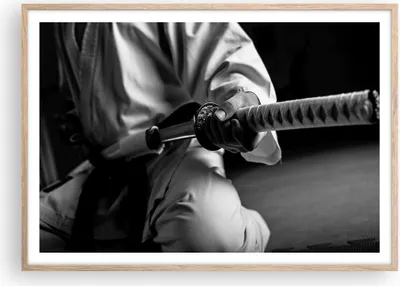 Produktbild von Gerahmtes Poster - Rahmen in heller Eiche - Samurai-Schwert - 100x70 cm - Wand Bild - Wanddeko - Wandbilder - Wandposter - Bilderrahmen - Bilder - Kunstdruck - Wandbild - P2NAA100x70-3746
