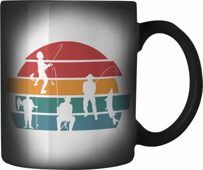 Produktbild von Trendation - Vintage Angler Farbwechsel Zauber-Tasse Geschenk Fischer zum Angeln als Geschenkidee für Angler (Schwarz)