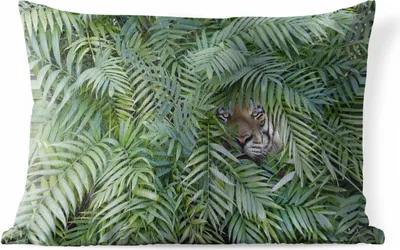 Produktbild von MuchoWow® Outdoor Kissen - Tiger - Blätter - Farn - 60x40 cm - Wetterfest - Lounge Kissen - Zierkissen - Kissen für Innenräume