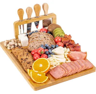 Image de Plateau à fromage en bambou, dimensions 35 cm x 27 cm, avec 4 couteaux à fromage