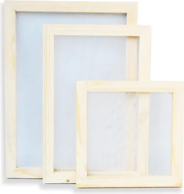Produktbild von DIY Trockenblumen Papierproduktion Set mit Holzrahmen und Zubehör