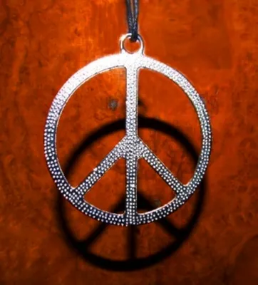 Image de Collier hippie classique Peace en métal
