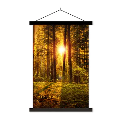 Produktbild von MuchoWow® Textilposter Wald - Sonne - Bäume - Natur - Sonnenuntergang 40x60 cm mit schwarzem Rahmen - Wanddekorationen