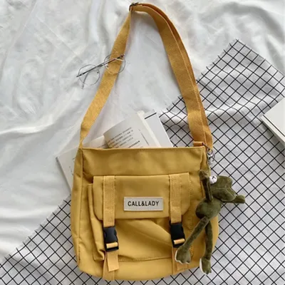 Immagine prodotto di Borsa AL-36860 Gialla - Elegante e Pratica KP36860