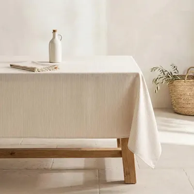 Produktbild von GAMUSI ANELO Jacquard-Tischdecke, beige, 140 x 200 cm – fleckenabweisende Baumwollmischung – ®- – elegantes Streifenmuster