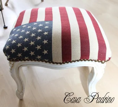Produktbild von Casa Padrino Barock Fußhocker USA Design / Creme - Hocker USA Flagge