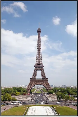 Produktbild von Wallario Wandbild Eiffelturm in Paris, Größe: 61 x 91,50 cm, Poster mit schwarzem Aluminiumrahmen