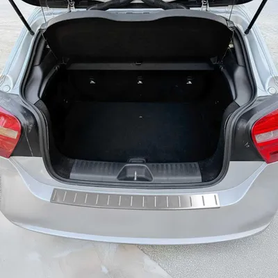 Image de Protection Seuil de Pare-chocs Arriére pour Mercedes Classe A W176 2013-2018