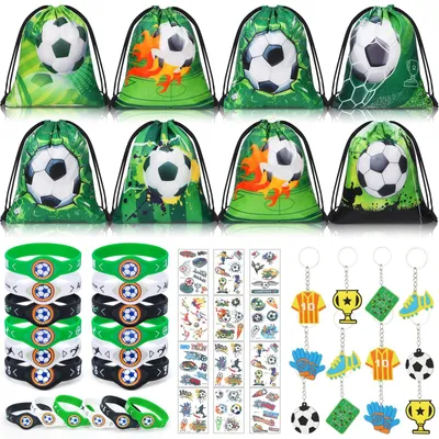 Productafbeelding van Set voetbalfeestartikelen met tassen en sleutelhangers