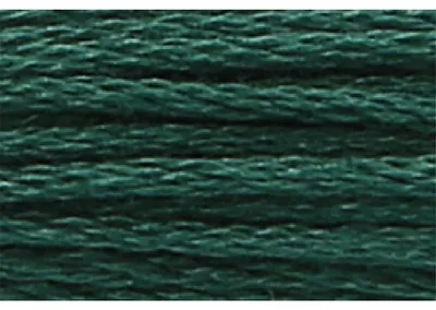 Imagen del producto de Hilo Anchor Sticktwist, 8 metros, color verde cedro, composición: algodón, colorante 879, 6 hebras