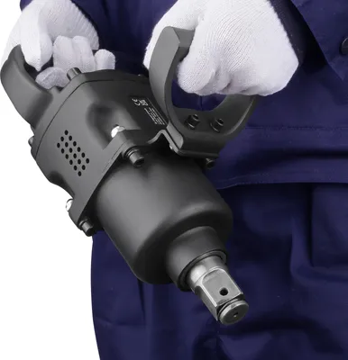 Obrázok produktu pre SucceBuy 1 palcový pneumatický rázový uťahovák, výstupný krútiaci moment až 2730 ft-lbs, ľahký s 2 rukoväťami na opravy a údržbu pri vysokých zaťaženiach
