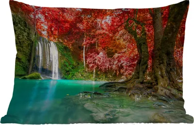 Produktbild von MuchoWow® Outdoor Kissen - Wasserfall - Baum - Rot - Herbst - Wasser - 50x30 cm - Wetterfest - Lounge Kissen - Sofa kissen - Wohnzimmer Dekoration