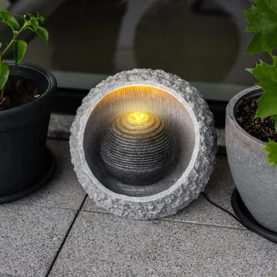 Produktbild von esotec Solar Felssteinbrunnen mit Akku und LED Licht Wasserspiel outdoor 101318