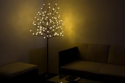 Zdjęcie produktu dla Świąteczna dekoracja - świetlne drzewko, 150 cm, 96 diod LED
