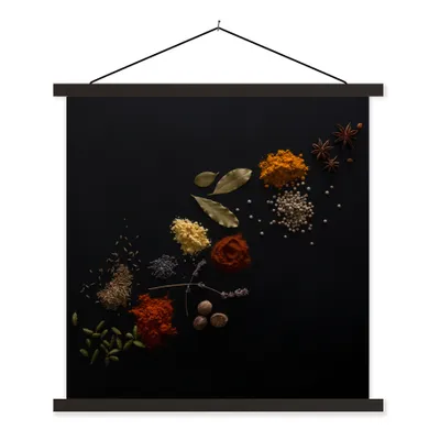 Produktbild von MuchoWow® Textilposter Kräuter - Schwarz - Gewürze - Küche - Kochen 60x60 cm mit schwarzem Rahmen - Posteraufhänger