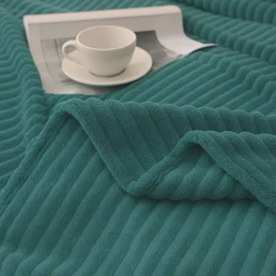 Immagine prodotto di Coperta in pile, 150x200 cm, verde scuro, a righe, per divano